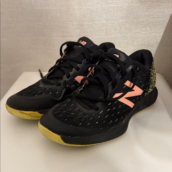 New Balance Shoes - New Balance FuelCell 996 court shoes VGUC SIZE 7.5